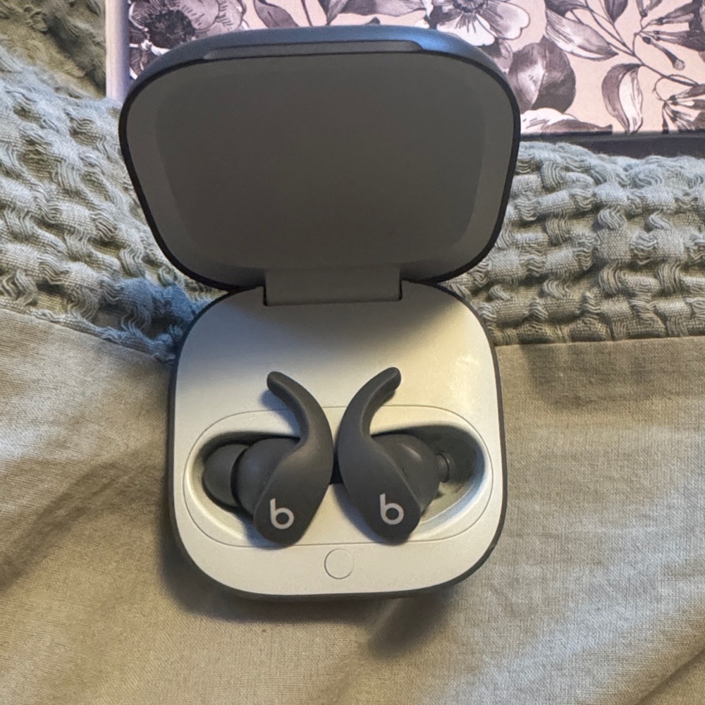 Beats Wireless Earbuds in sage grey